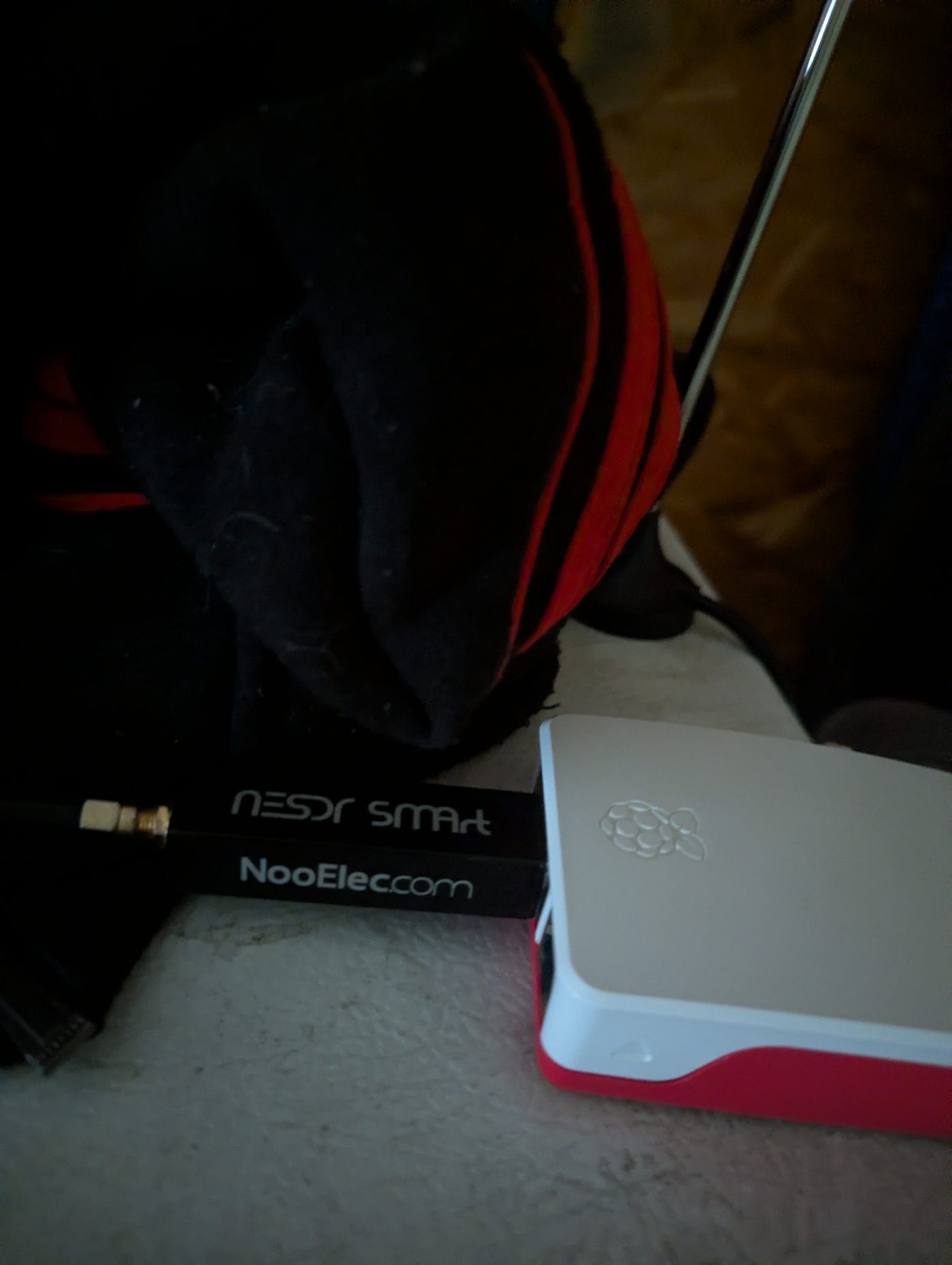 NooElec NESDR Smart RTL-SDR dongle and Raspberry Pi 4